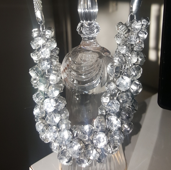 Fabulous rhinestone necklace - Picture 2 of 8